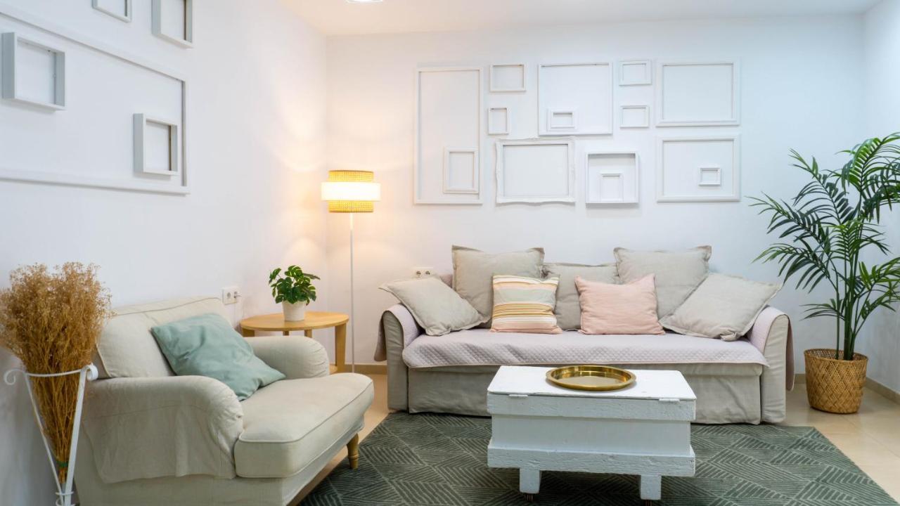 Apartment Caleta Beach Malaga Zewnętrze zdjęcie